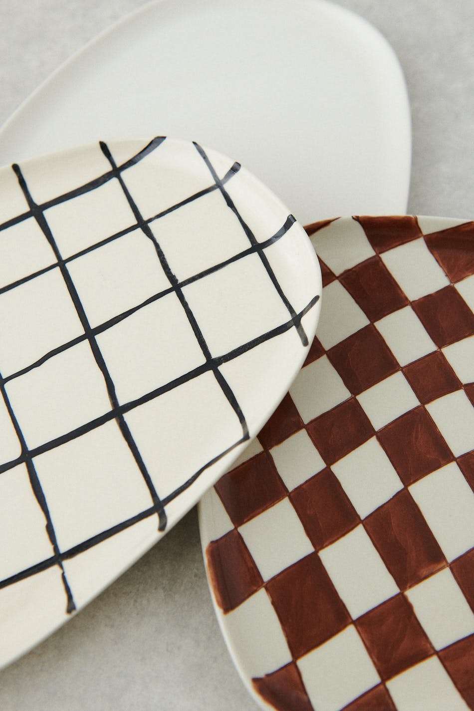 Gina Irregular Plate