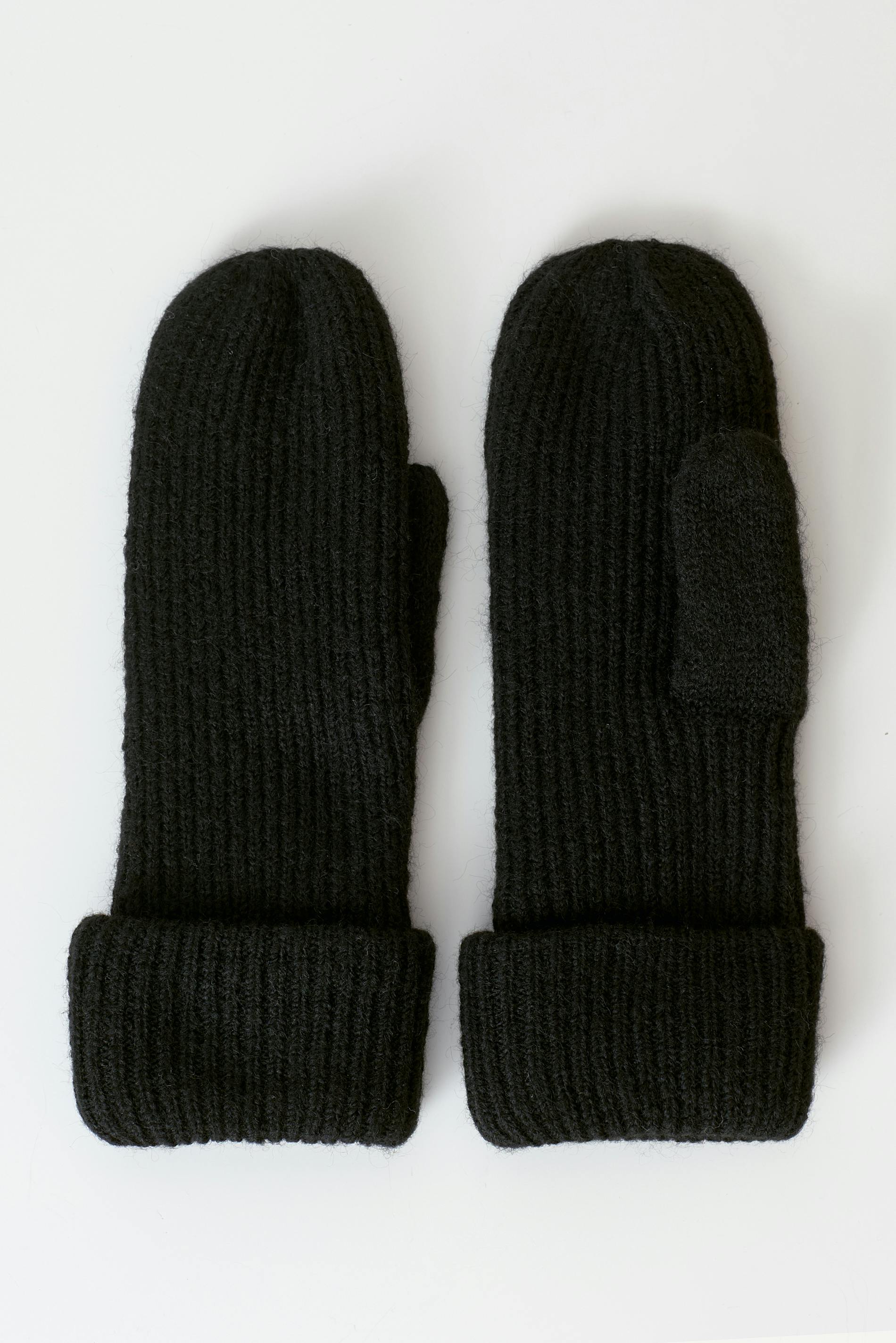 Rib Mitten