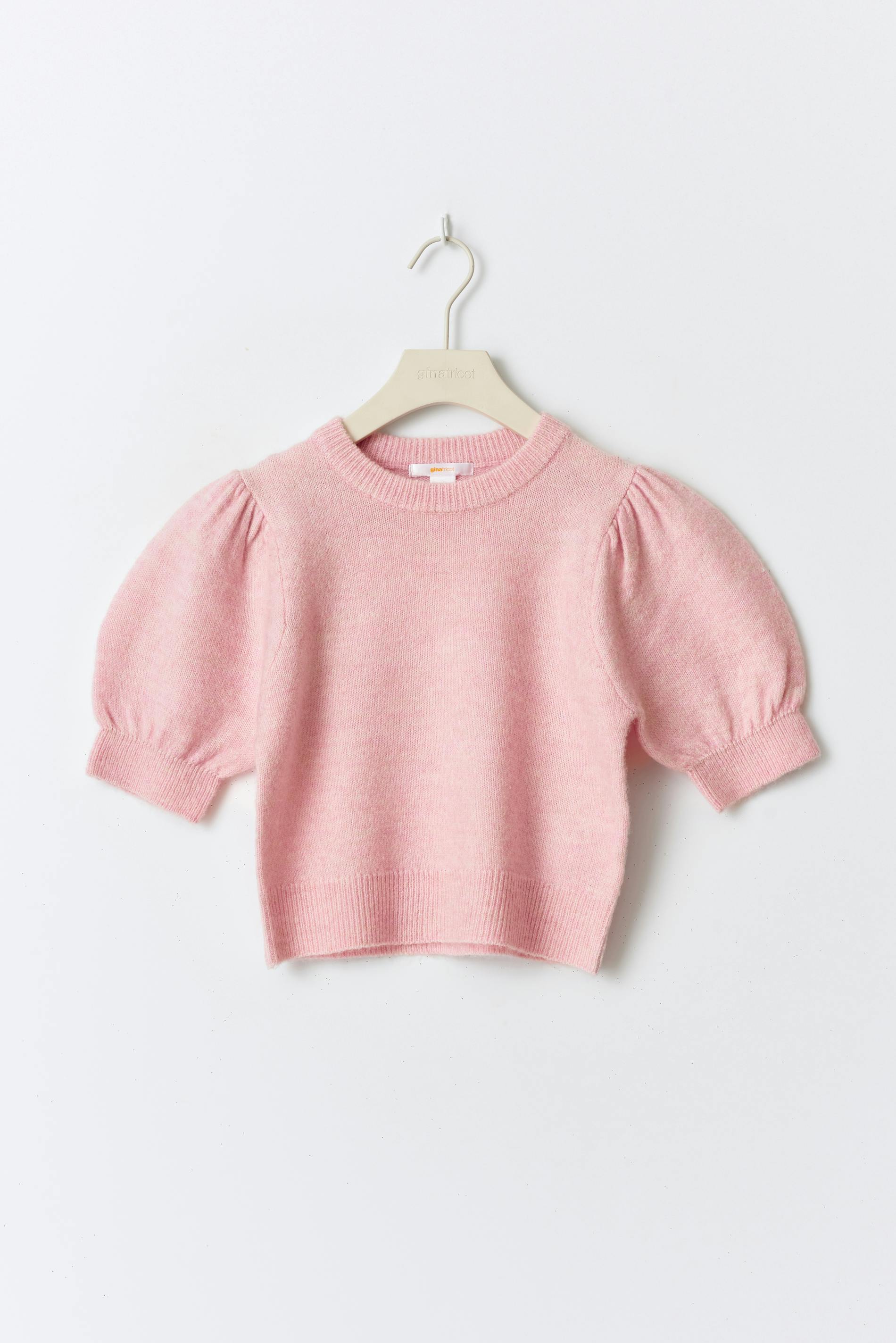 Y Kn Cropped Sleeve Top