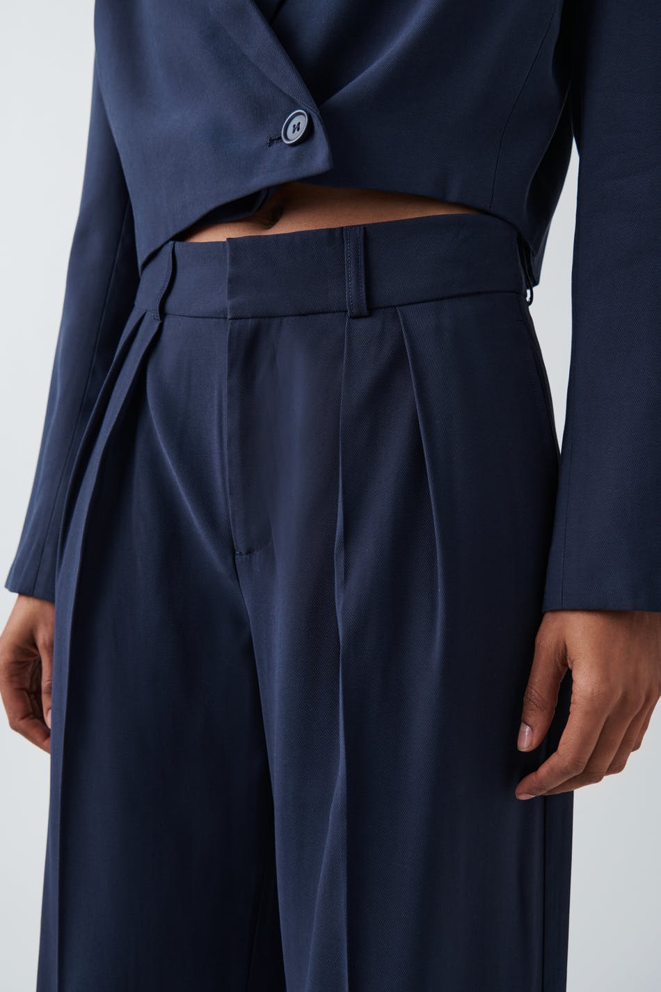 Wide Tailored Trousers