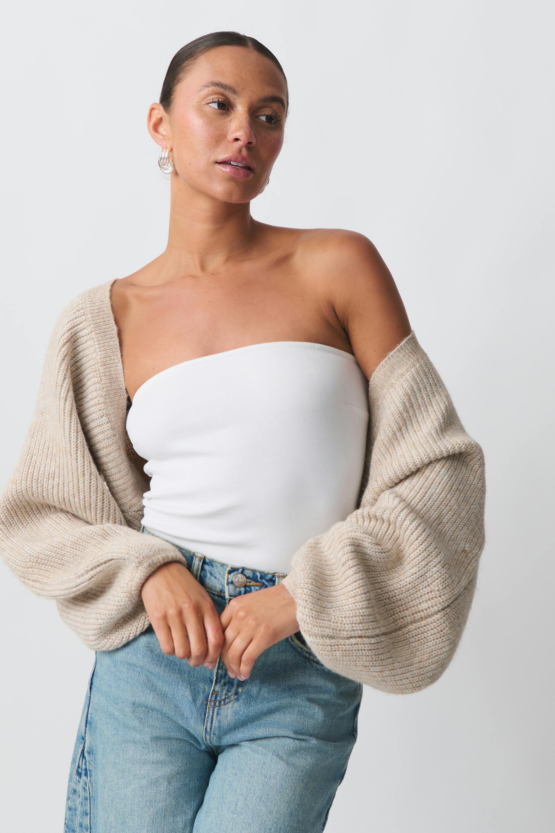 Oversized Knitted Bolero