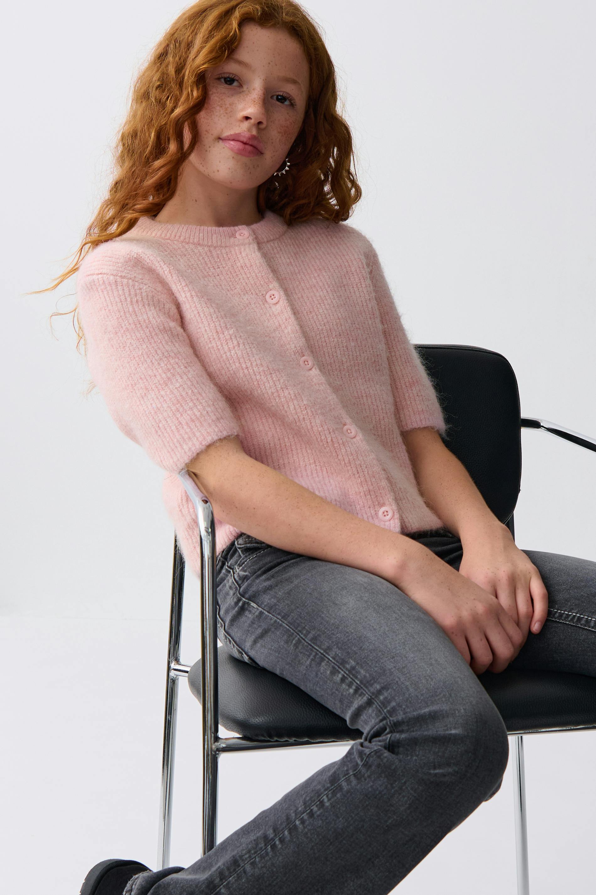 Y Short Sleeve Cardigan
