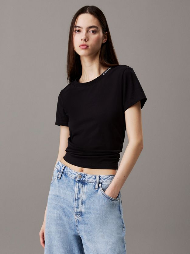 Slim Logo Collar T-shirt