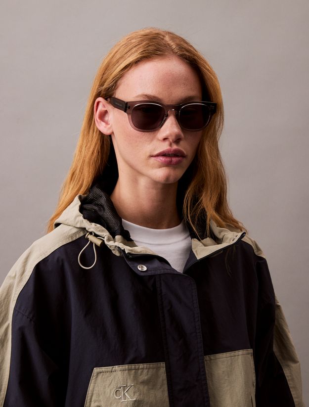 Round Sunglasses CKJ25601S