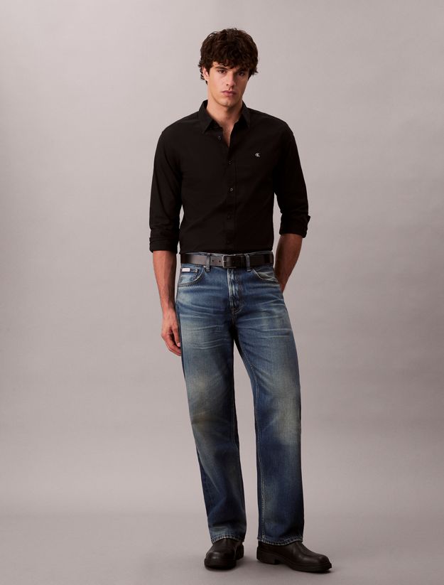 Solid Classic Oxford Button-Down Shirt