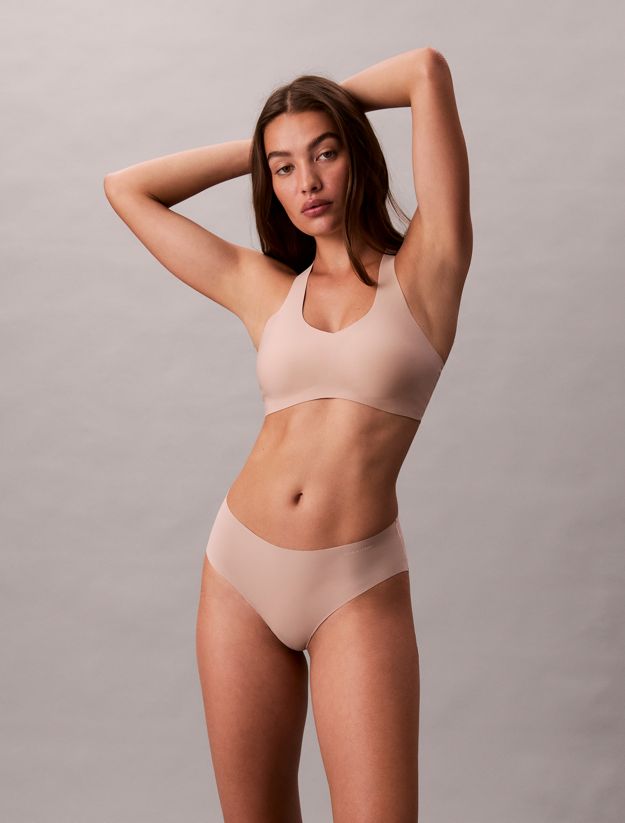 Lightly Lined Racerback Bralette - Invisibles