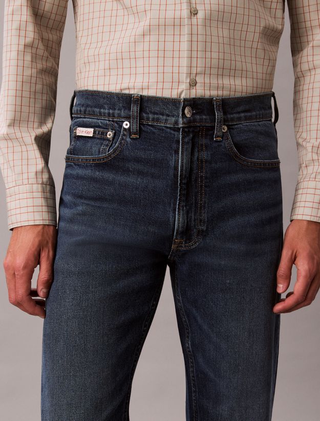 Standard Straight Fit Jeans