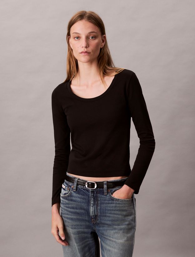 Scoop Neck Top