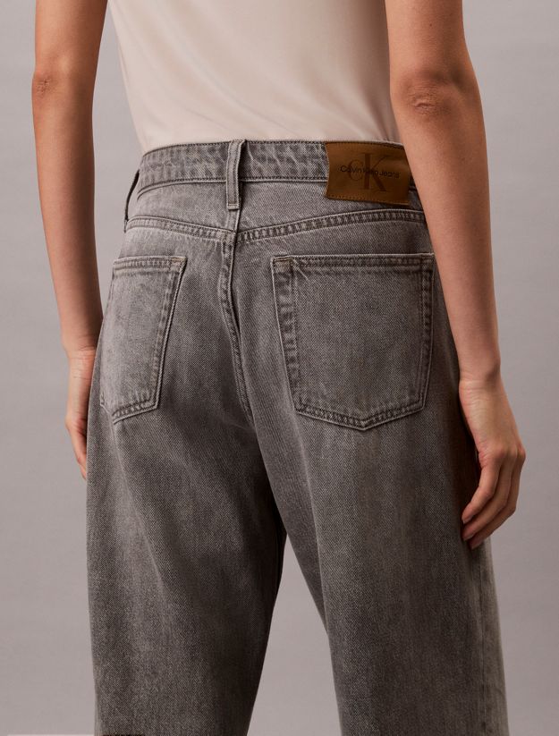 90's Low Rise Baggy Jeans