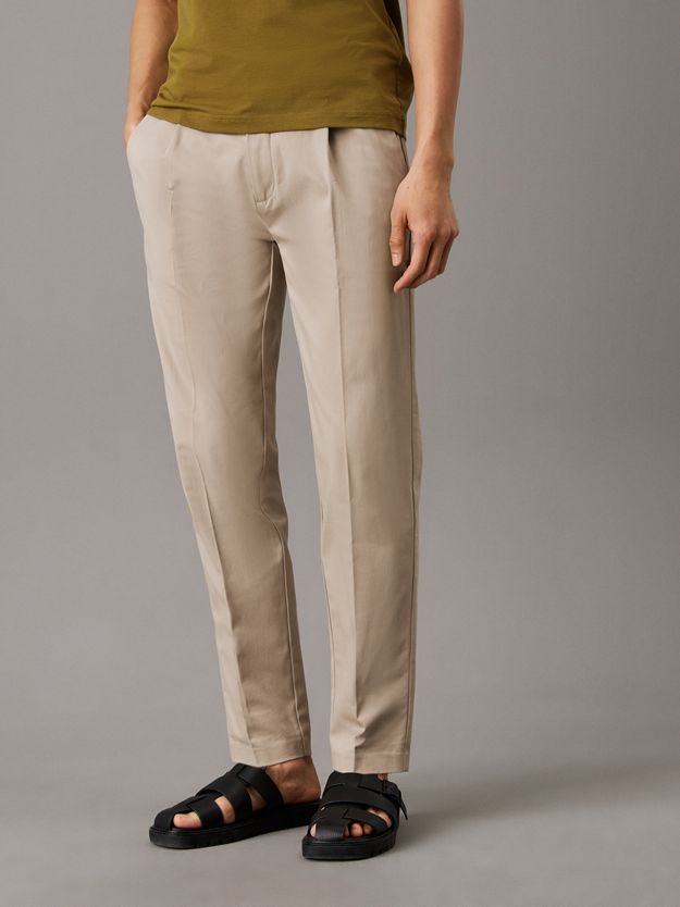 Tapered Pleated Chino Trousers