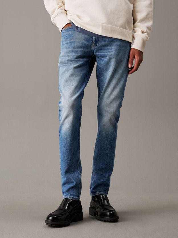Slim Tapered Jeans
