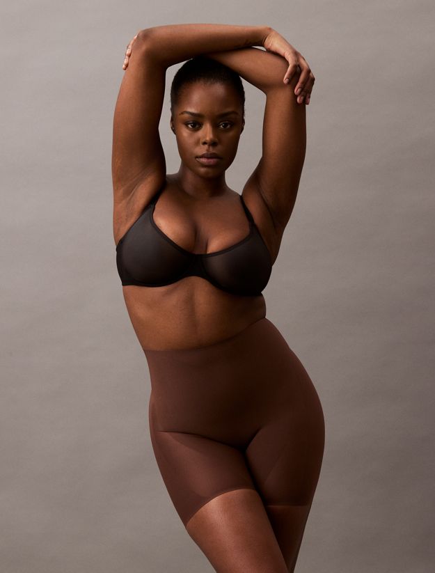 Sculpted Shapewear Shorts - Stay Put Mesh