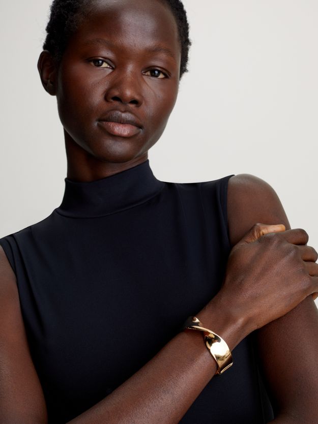 Twisted Hinged Bangle Bracelet