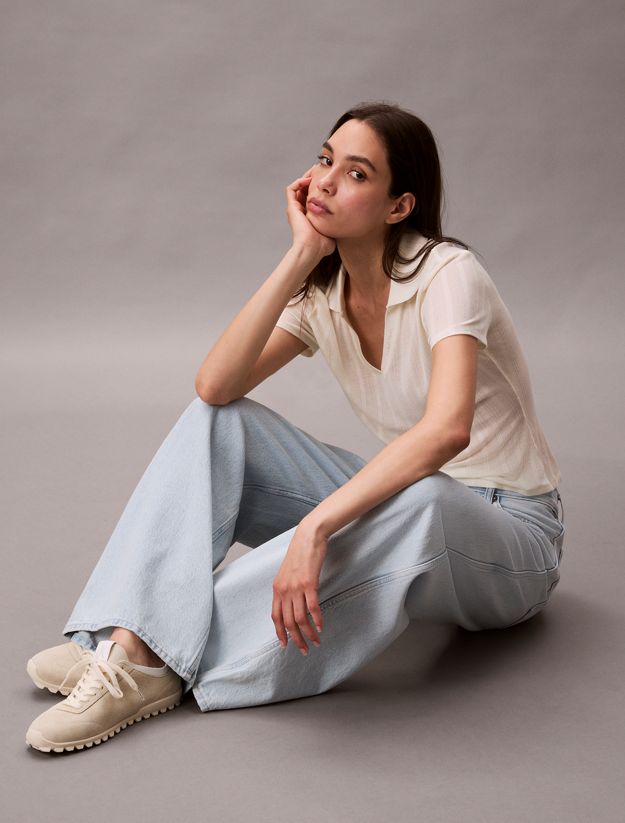 Ultra Wide Leg Jeans