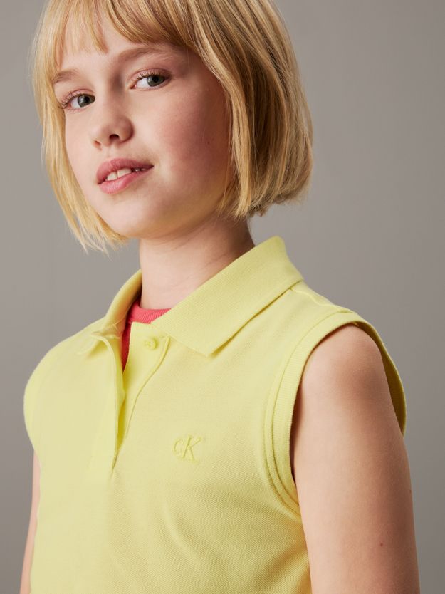 Straight Sleeveless Polo Shirt