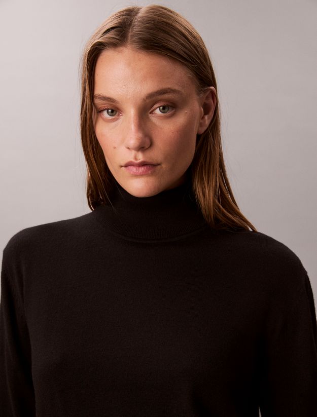Merino Roll Neck Jumper