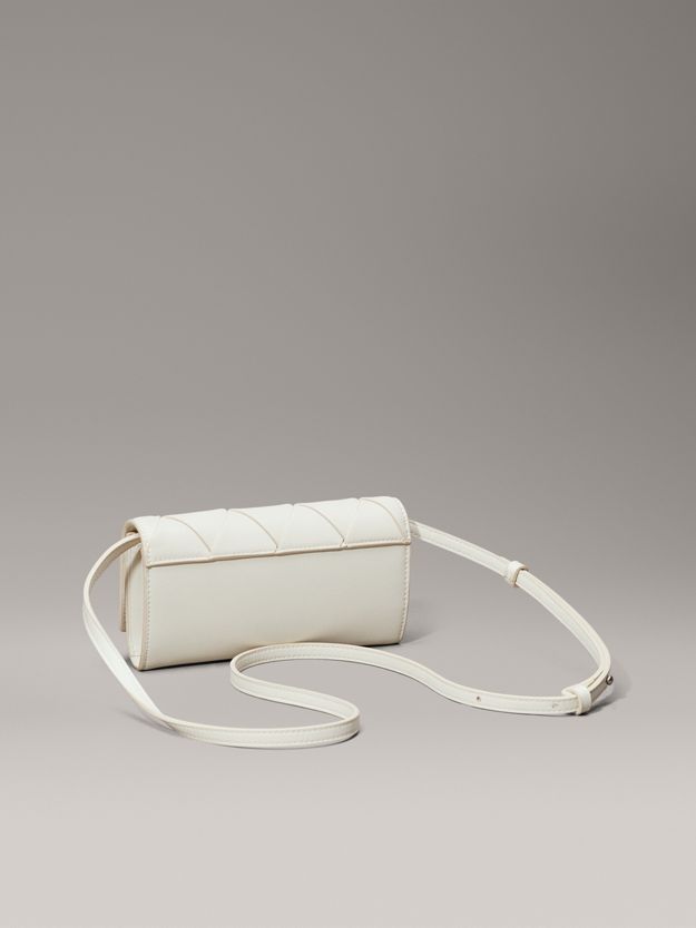 Convertible Woven Wallet Bag