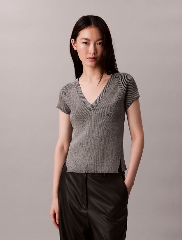 Tech Knit Ribbed Classic T-Shirt