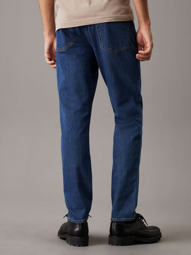 Tapered Jeans
