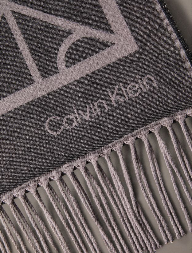 Soft Two-Tone Emblem Logo Scarf