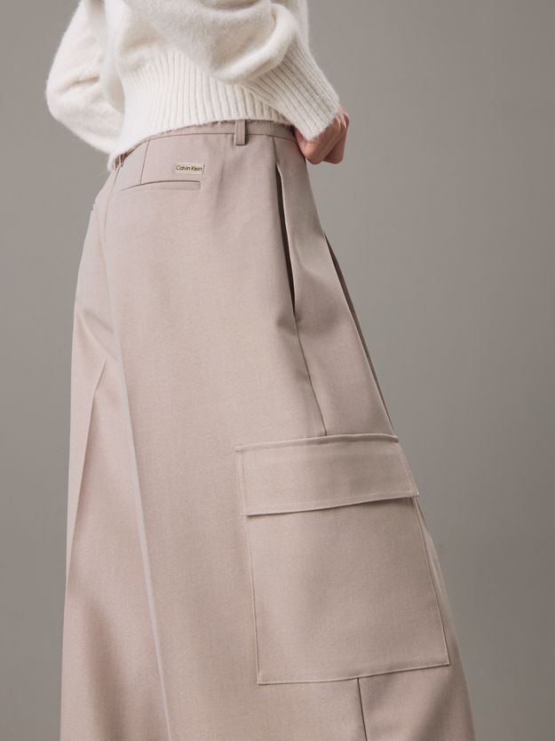Relaxed Tailored Cargo Trousers