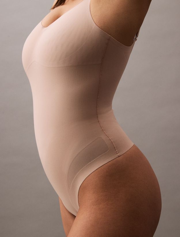 Sculpted Shapewear Bodysuit - Stay Put Mesh