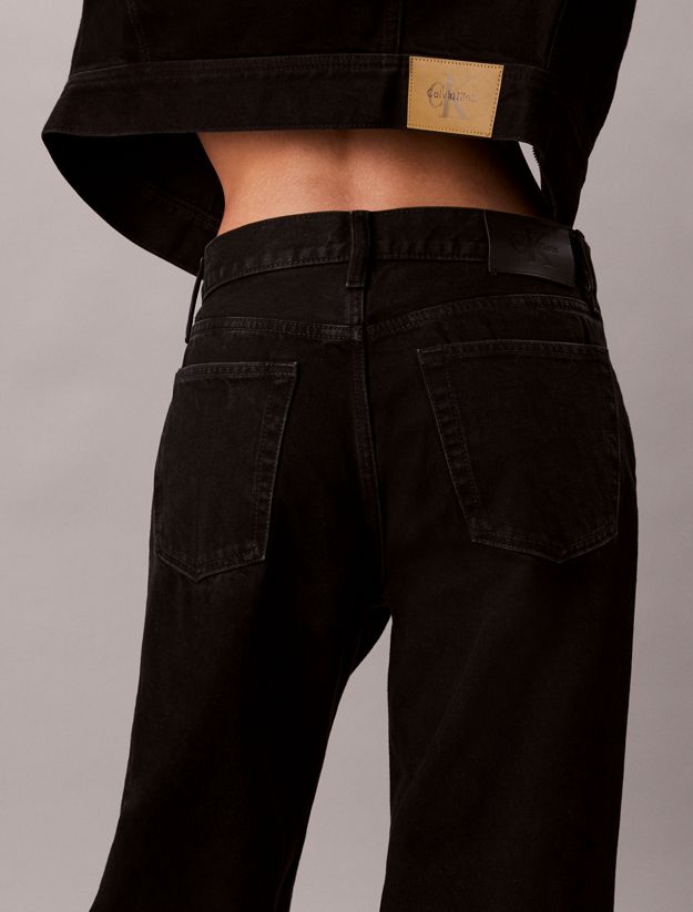 Low Rise Baggy Jeans