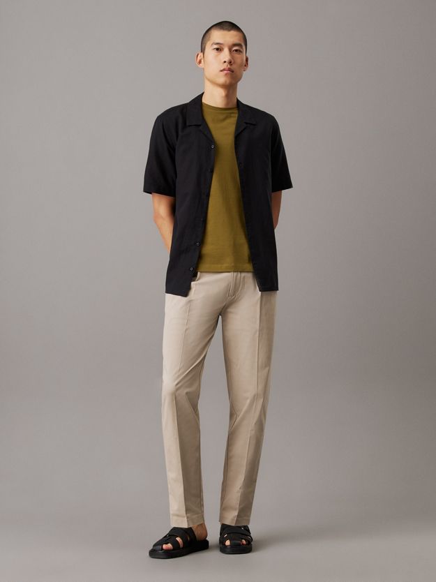 Tapered Pleated Chino Trousers