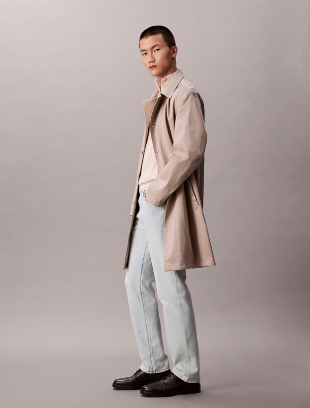 Standard Straight Jeans