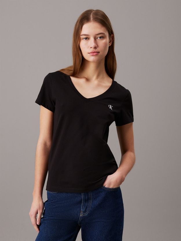 Slim V-Neck T-shirt
