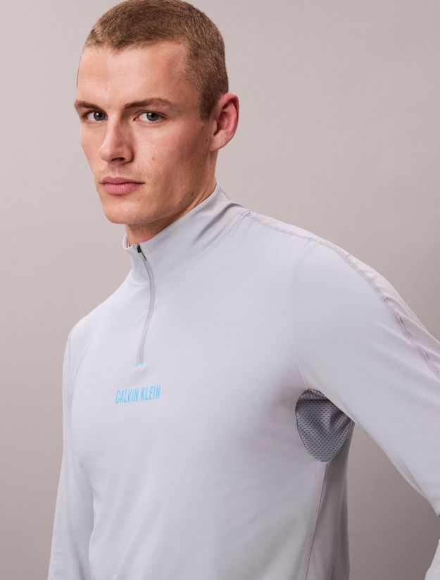 Performance 1/4 Zip Long Sleeve Gym T-shirt