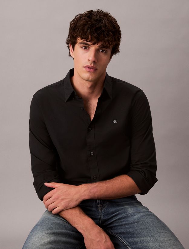 Solid Classic Oxford Button-Down Shirt