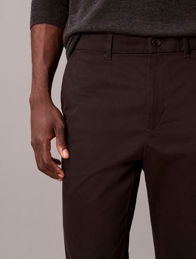 Slim Tapered Sateen Chino Trouser