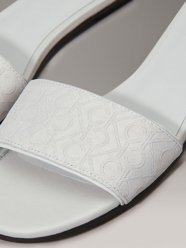 Logo Jacquard Sliders