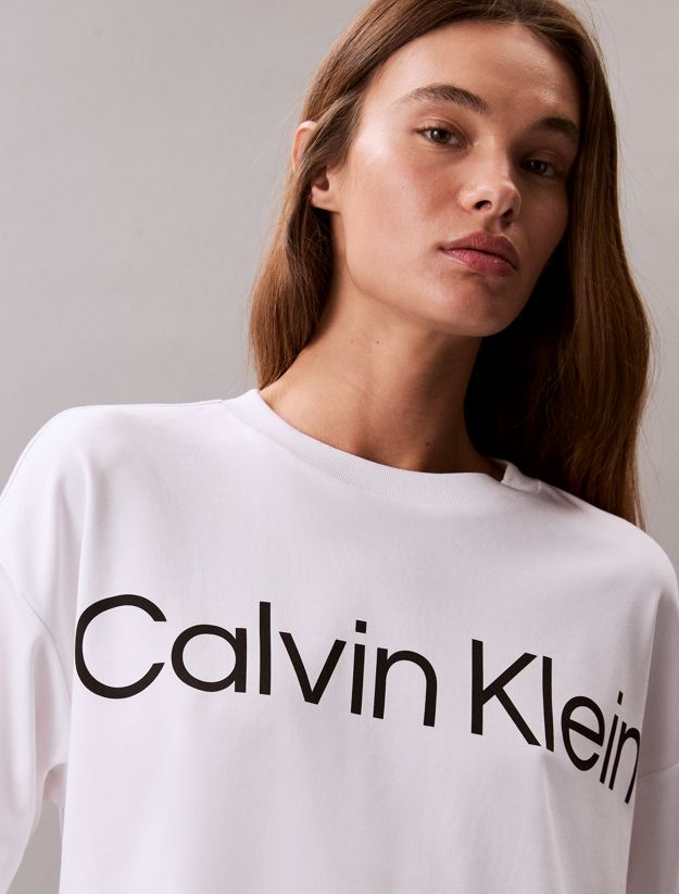 Logo Graphic Boxy Cropped T-Shirt