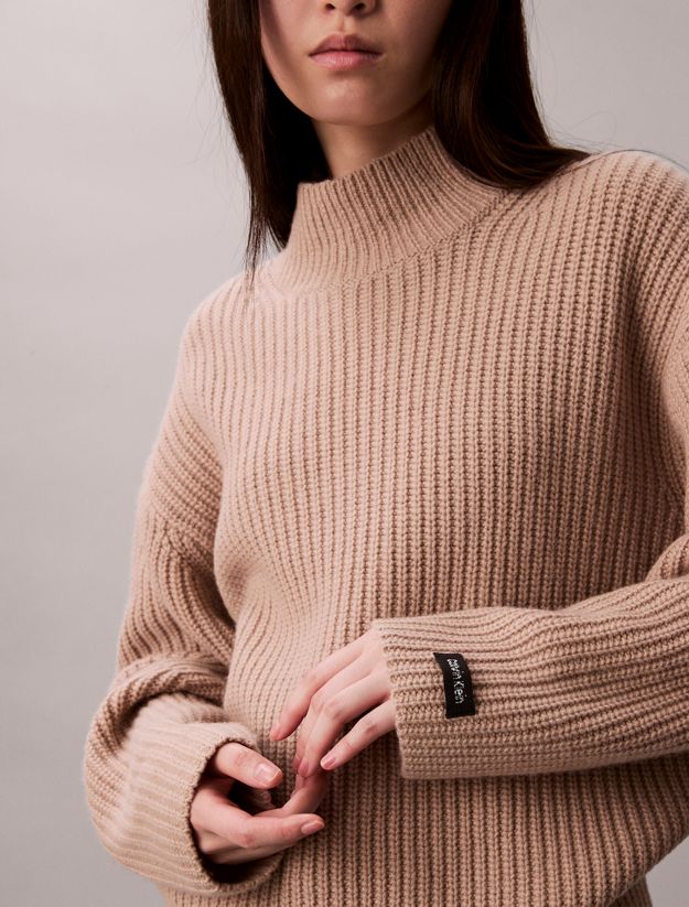 Ribbed Chunky Relaxed Turtleneck Sweater