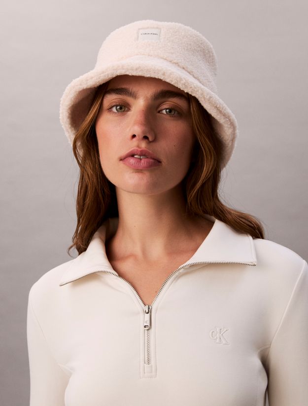 Boucle Bucket Hat