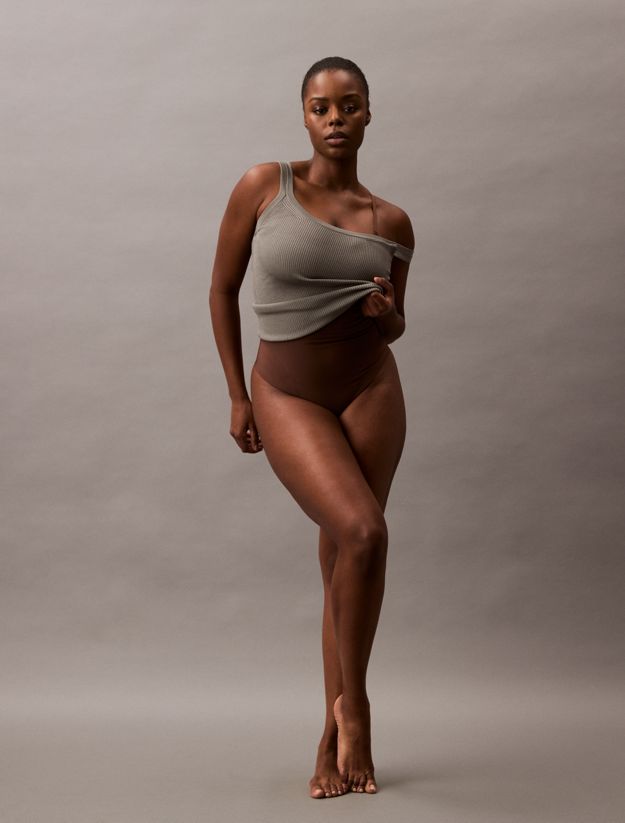 Sculpted Shapewear Bodysuit - Stay Put Mesh