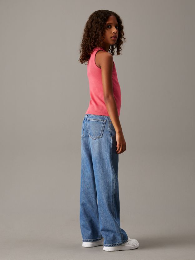 Relaxed Wide Leg Jeans