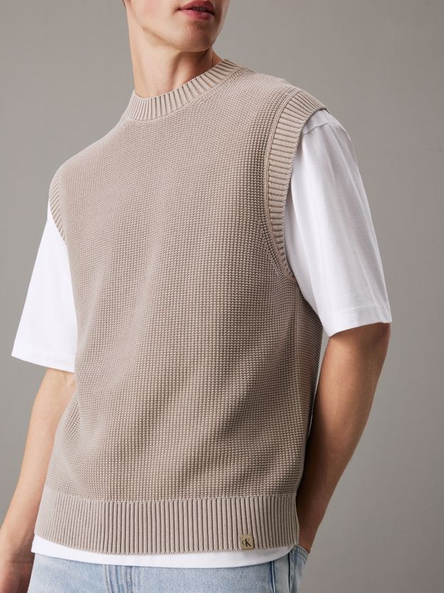 Textured Cotton Vest