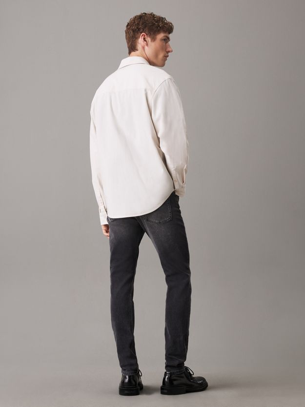 Slim Tapered Jeans