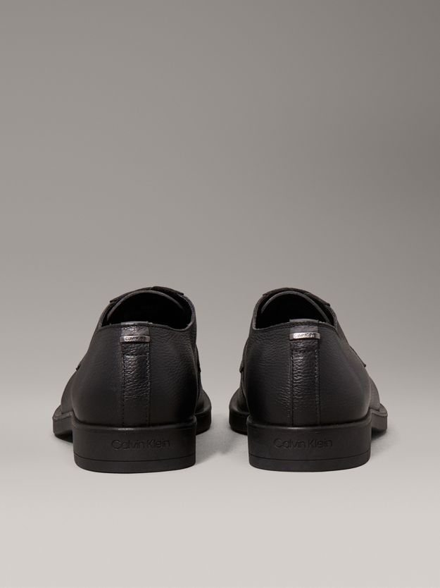 Leather Apron Toe Lace-Up Shoes