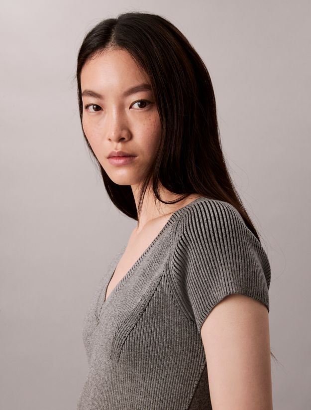 Tech Knit Ribbed Classic T-Shirt