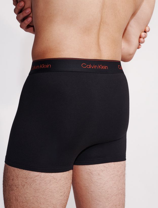 Modern Cotton Crossover Trunk