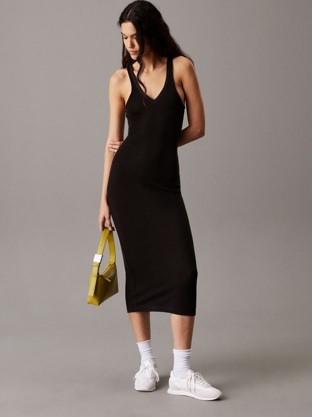 Soft Knit V-Neck Midi Dress