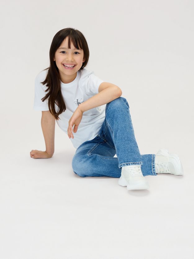 Mid Rise Straight Jeans