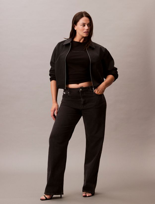Plus Size Slim Logo T-shirt
