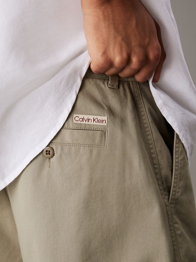 Pleated Twill Bermuda Shorts