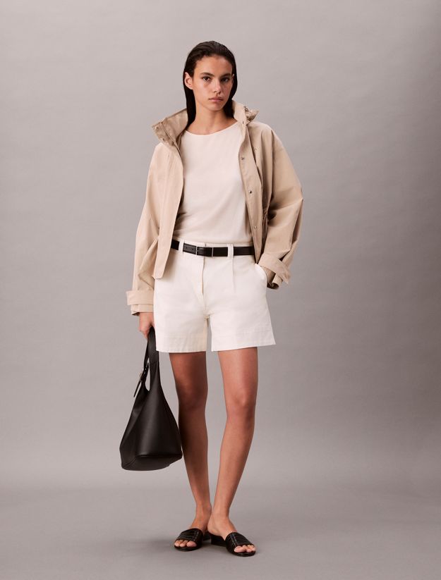 Pleated Bermuda Shorts