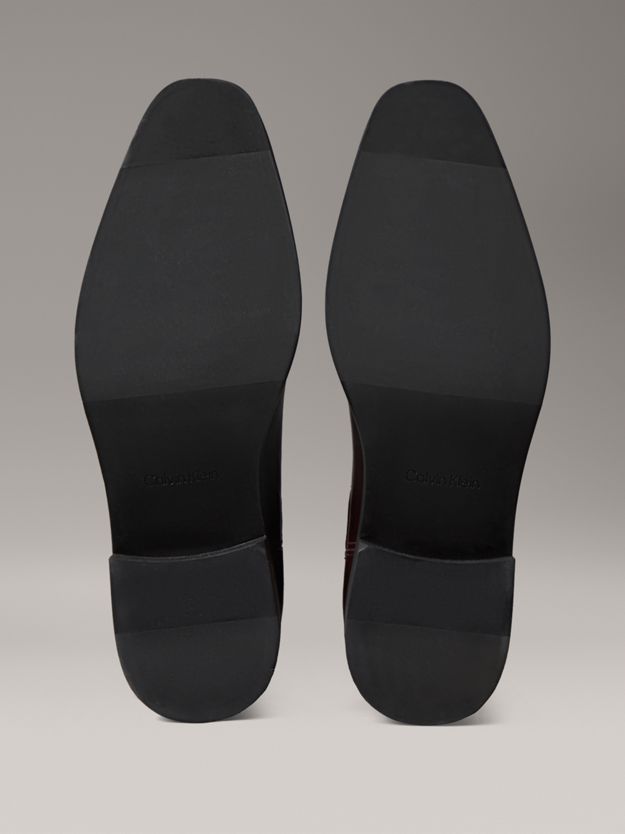 Leather Almond Toe Chelsea Boots